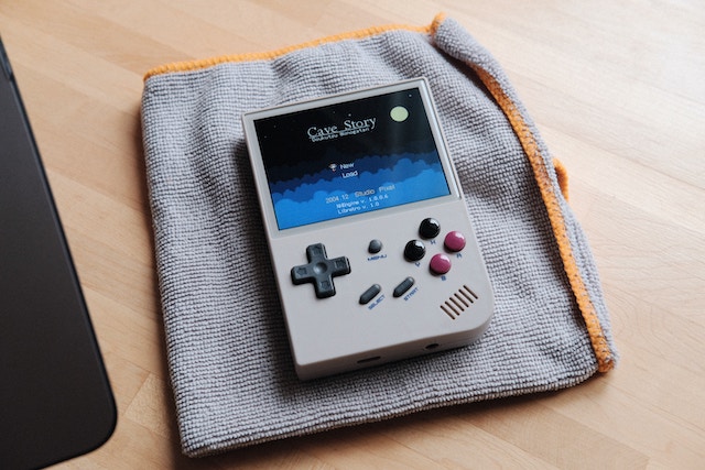 What is a Vertical Handheld Emulator?